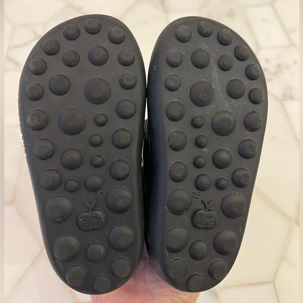 POM D’API Walk Basket Velcro Black Toddler Booties Size EUR23 US7 - Picture 6 of 9